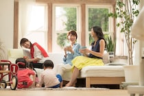 「え…何してるの？」ママ友のSNSに絶句…！消えたおもちゃを巡る教訓と、おばあちゃんが孫に贈った「神作品」