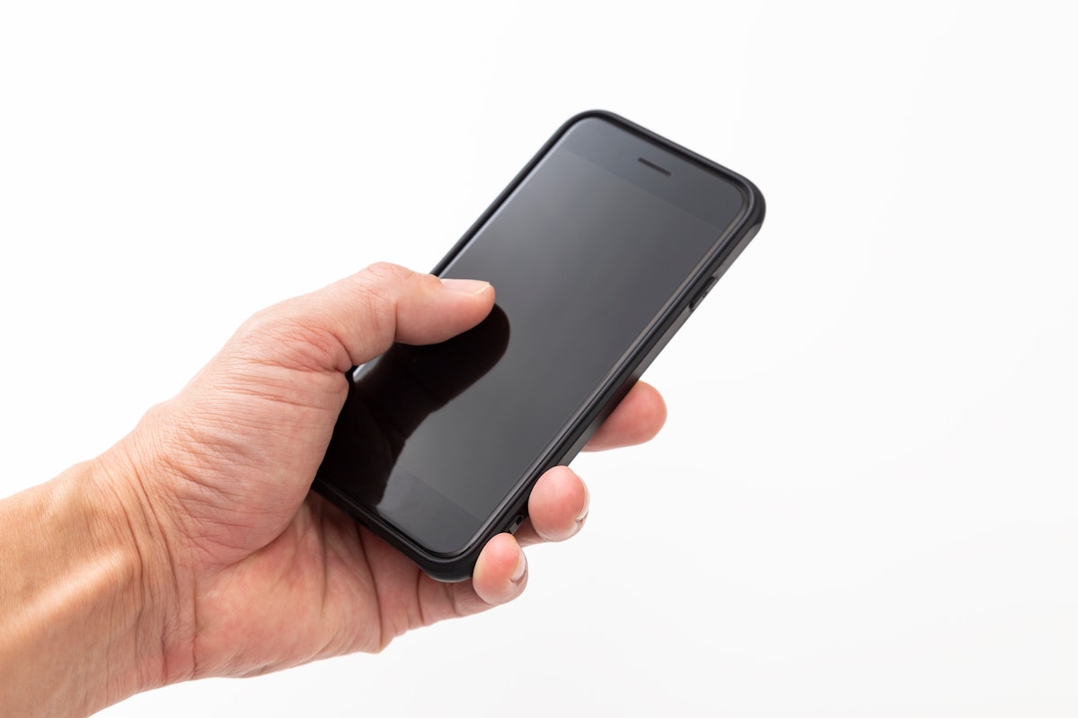 失明寸前？「スマホ失明リスク」の実態！！そのほか新幹線の車内で遭遇したマナー違反も