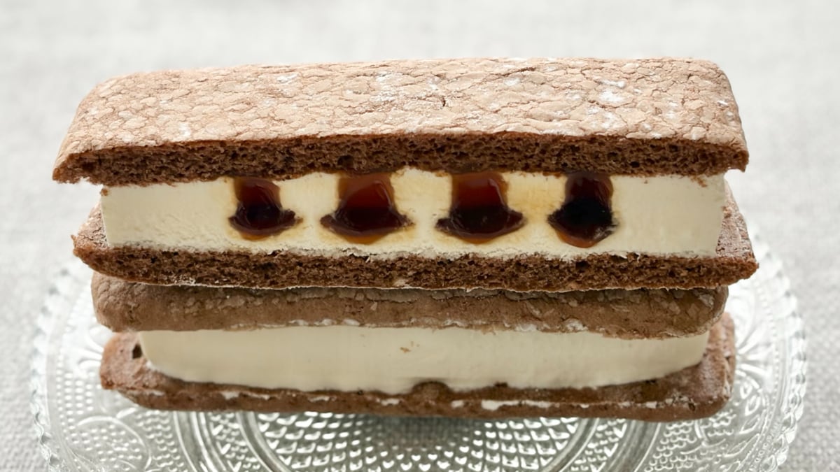 まるでティラミス!【ファミマ限定】アイスが大人のご褒美にぴったり