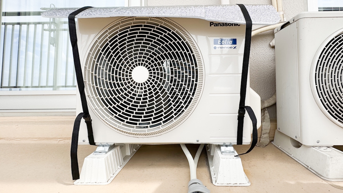 100均のエアコン室外機カバーで節電&劣化予防!【セリア・ダイソー】