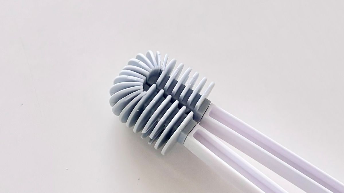 「トイレ掃除の使い捨てブラシ」を100均で発見！ 代用品も要チェック【ダイソー・セリア・キャンドゥ】