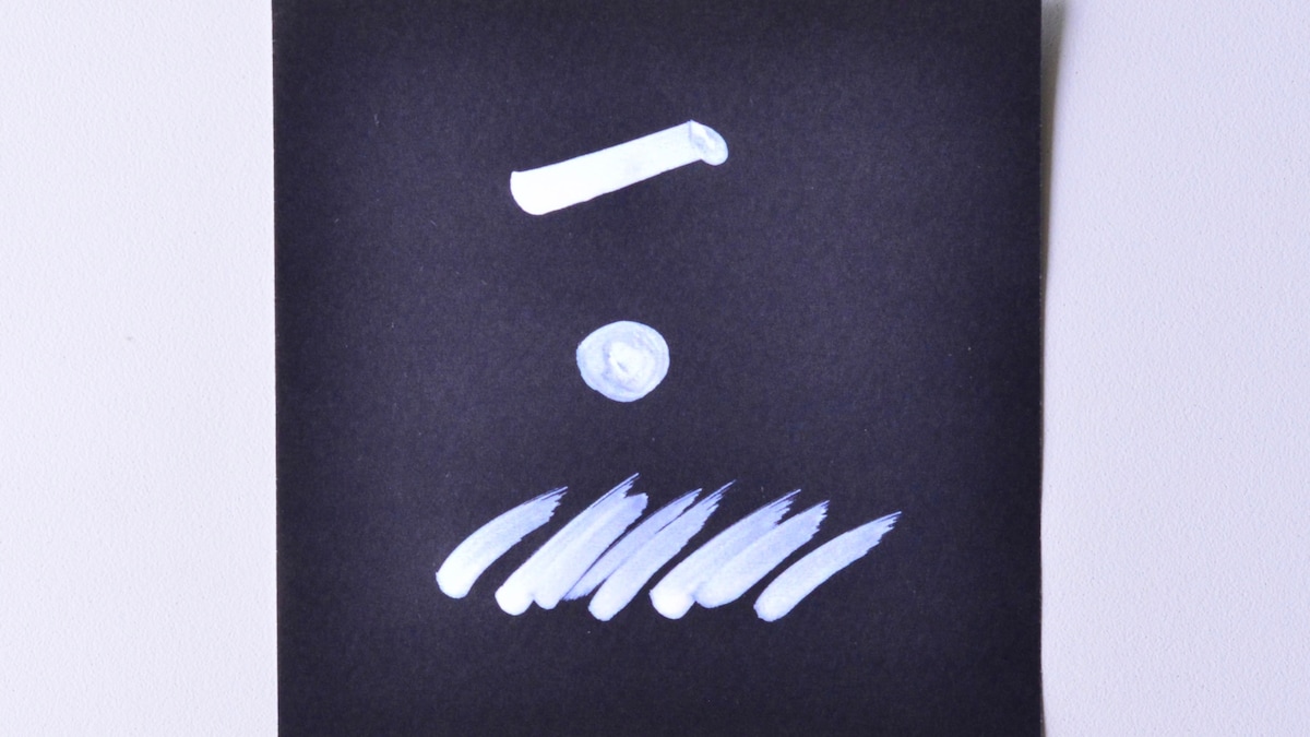 100均の筆ペンを比較！薄墨やカラーも紹介【ダイソー・セリア・キャンドゥ】