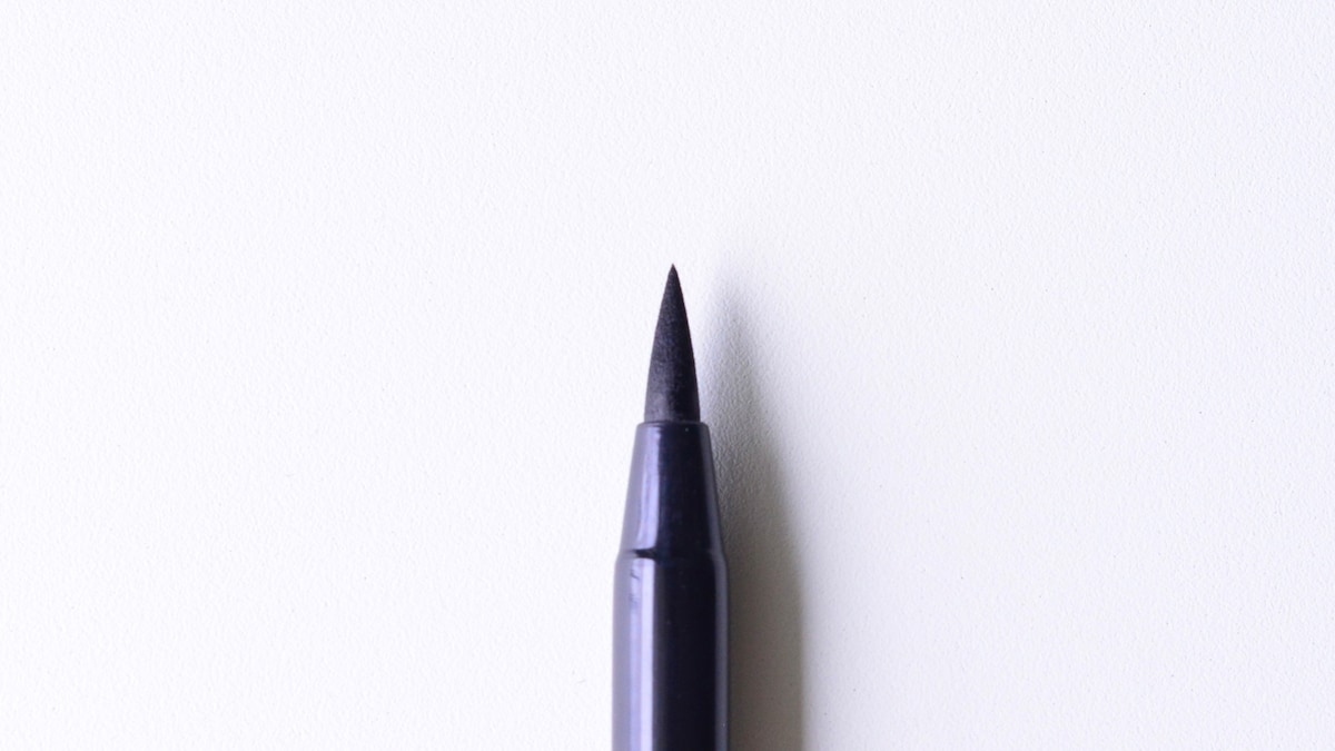 100均の筆ペンを比較！薄墨やカラーも紹介【ダイソー・セリア・キャンドゥ】