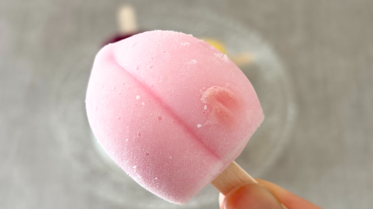 人気アイスがミニサイズ化！4月14日発売【セブン】の「3Dフルーツポップス」って？