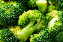 ブロッコリー丸ごと飯と「うま味噌丼」の時短術！余った皮を3分で絶品おやつに変える魔法のワザ