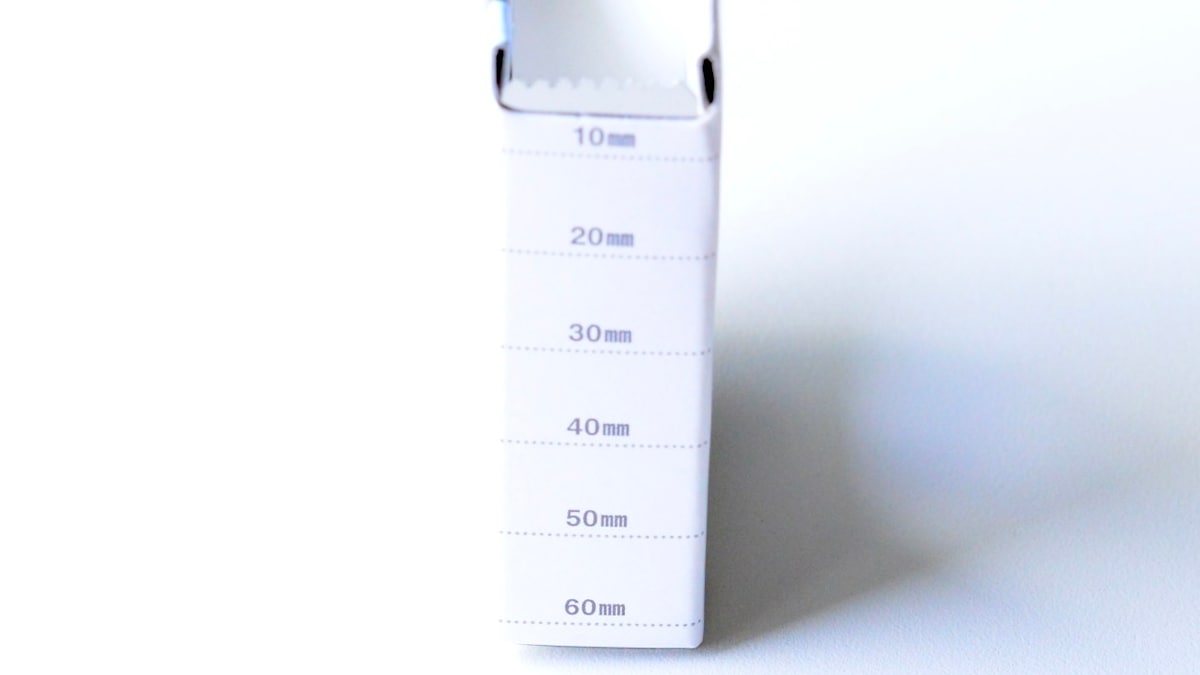 100均「両面テープ」を徹底レポート！【セリア・ダイソー】強力なのは？