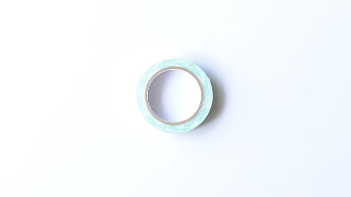 100均「両面テープ」を徹底レポート！【セリア・ダイソー】強力なのは？