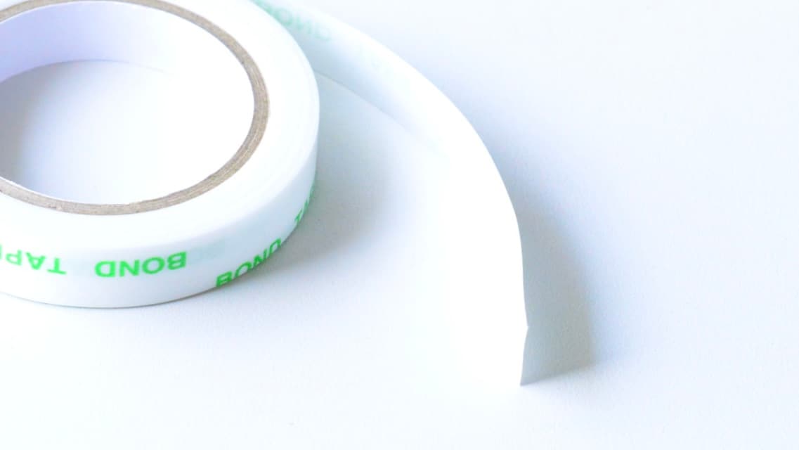 100均「両面テープ」を徹底レポート！【セリア・ダイソー】強力なのは？