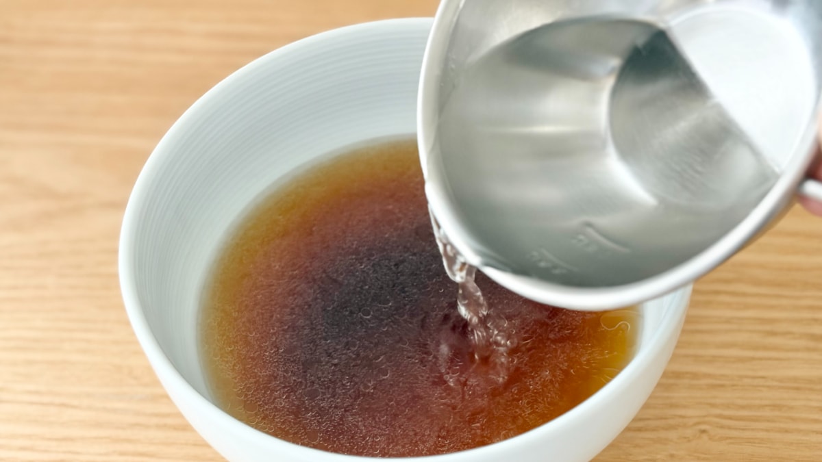 4月14日に新登場！【セブン】の冷凍麺「7プレミアム　中華そば」は飽きの来ない味が魅力