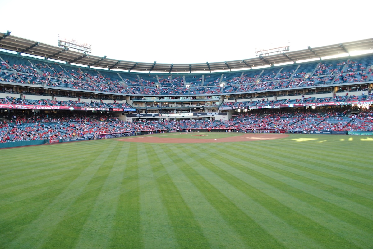 大谷翔平連続出塁＆2戦連発5号弾！デグロム撃破の先頭打者アーチと米驚愕の「爆走」1プレー