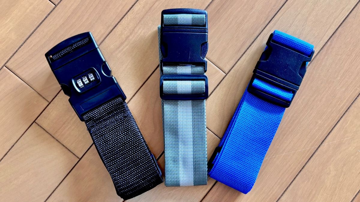 旅行前に揃えたい！スーツケースベルトは100均でゲット♪ 売り場もチェック
