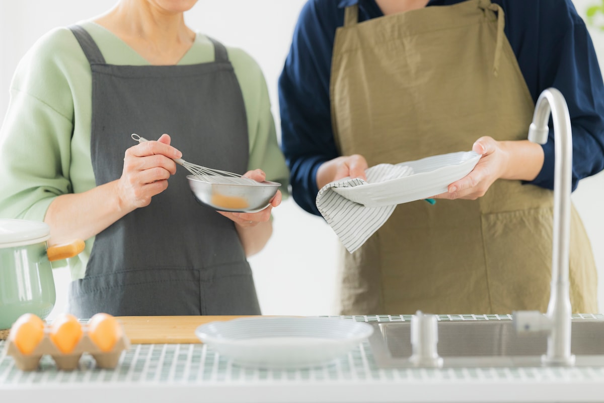 「お母さんの味」に惚れ込んだ夫の驚きの提案。育児の限界で号泣した妻への夫の反応と、手伝いに来てビールを飲む義母への怒り