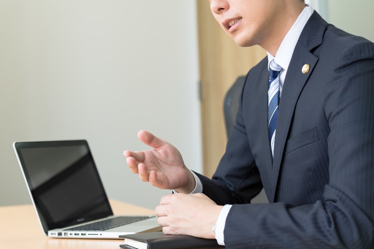 親切心が仇に……世帯年収1000万・28歳男性が20万を貸した友人に抱いた疑心暗鬼、2人の間に最後に残ったのは？