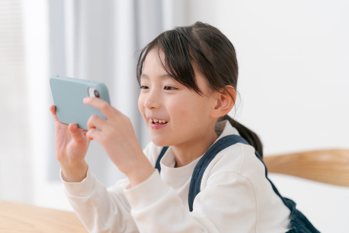 YouTubeで見たくないチャンネルをブロックする方法は？子どもを守る設定と時短のコツ 