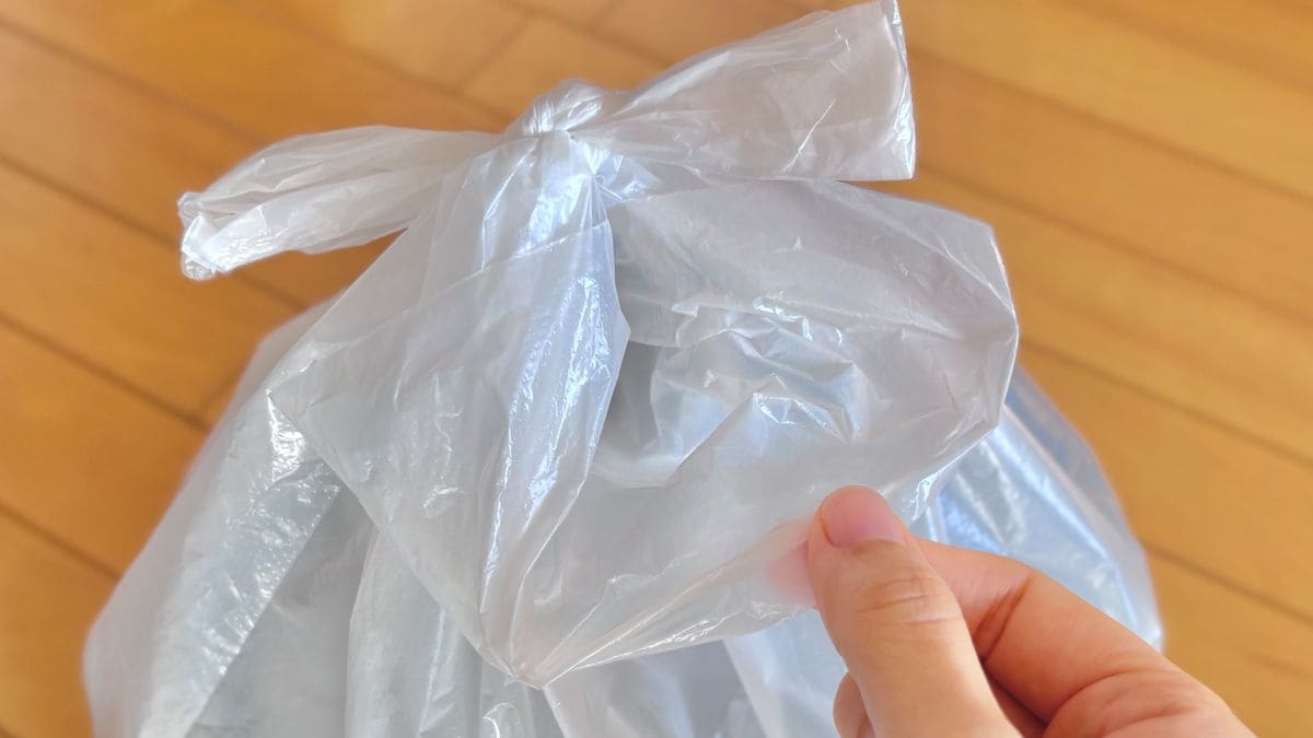【100均】ゴミ袋6つ買ってみた！ ゴミ袋スタンドなど収納グッズもチェック【ダイソー・セリア・キャンドゥ】