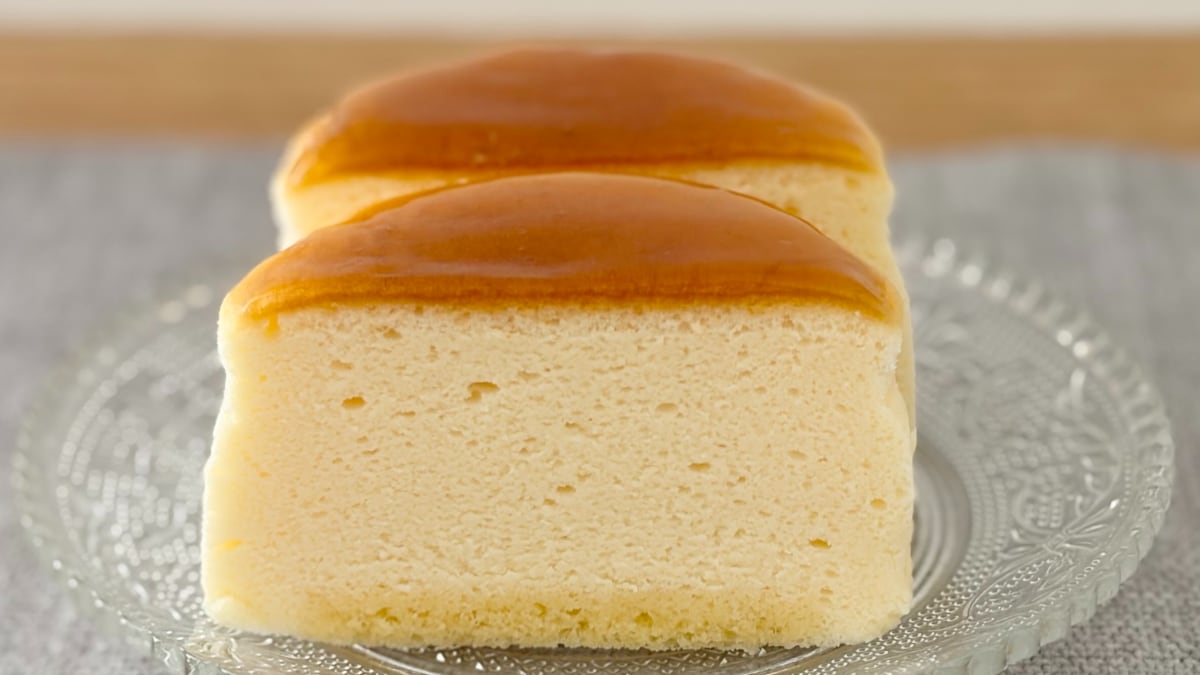 チーズのコクとふんわりしっとり食感が幸せ～！【セブン】の大きめケーキ