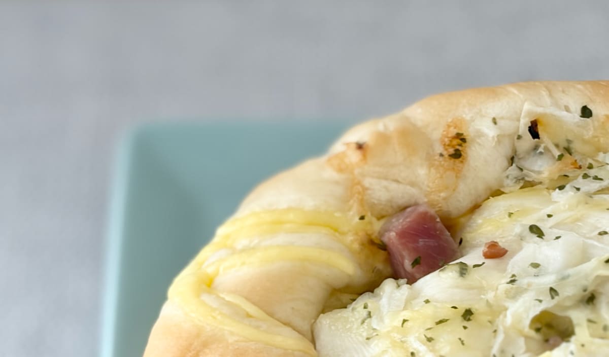 朝食にもランチにも食べたくなっちゃう！【ファミマ】のじゅわもちパン