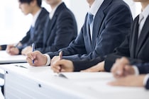 大企業内定の息子の卒業旅行を阻止した母の絶叫！NISA・iDeCo節税額の驚きの差と認知症の父を襲った口座凍結の罠