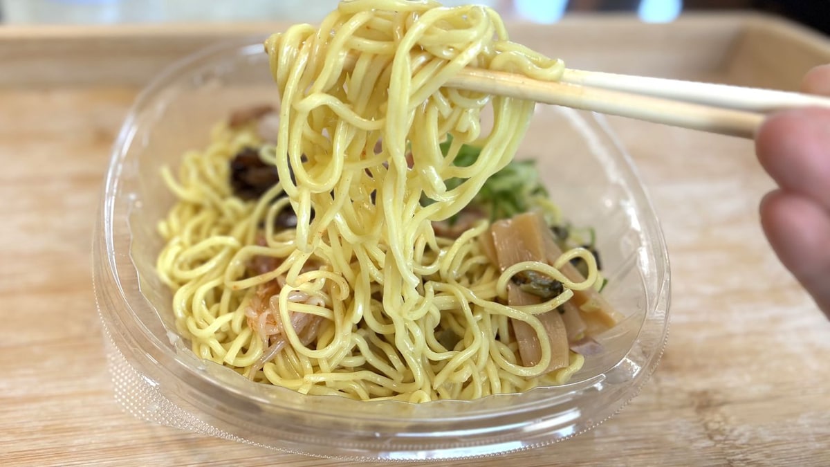 「一生食わん」「うまい」と賛否両論! 【ファミマ】あの超有名店とのコラボ商品はおいしいのかリアル食レポしてみた