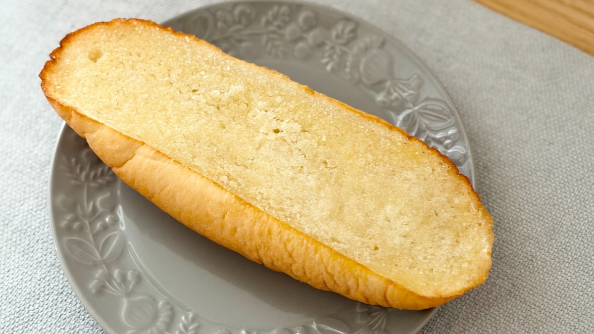 パンなのに味はあの人気おやつ！？【ローソン】のコラボパンが気になる！