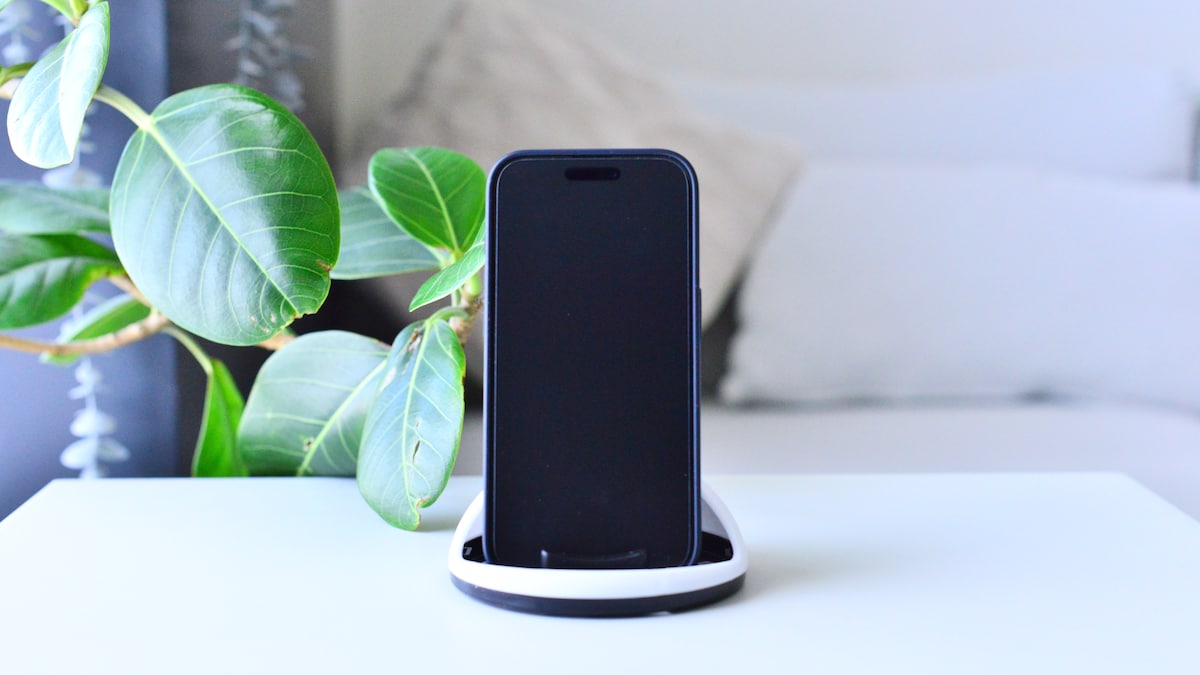 100均のスマホスピーカーを買ってみたら……優秀なヤツがいた【ダイソー】
