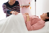 立ち会い出産中に気絶した夫と義母の衝撃発言！妻の料理を巡る義母の嫌みへの夫の反撃と、個室トイレで冷や汗をかいた訳