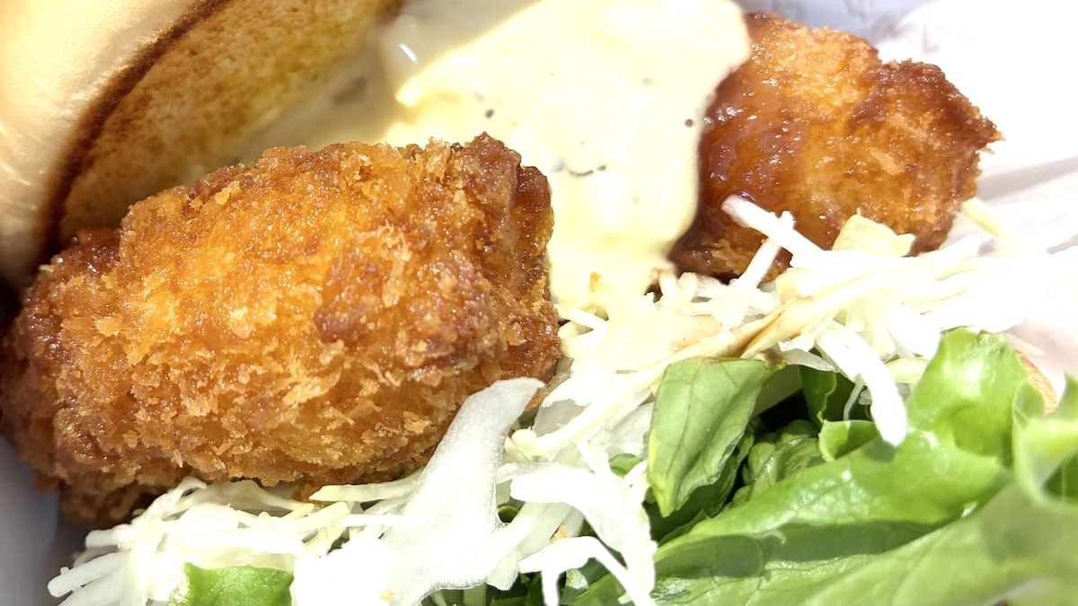 「めちゃんこ美味しかった」「高価なだけある」【モス】数量限定の絶品バーガーを見逃すな！