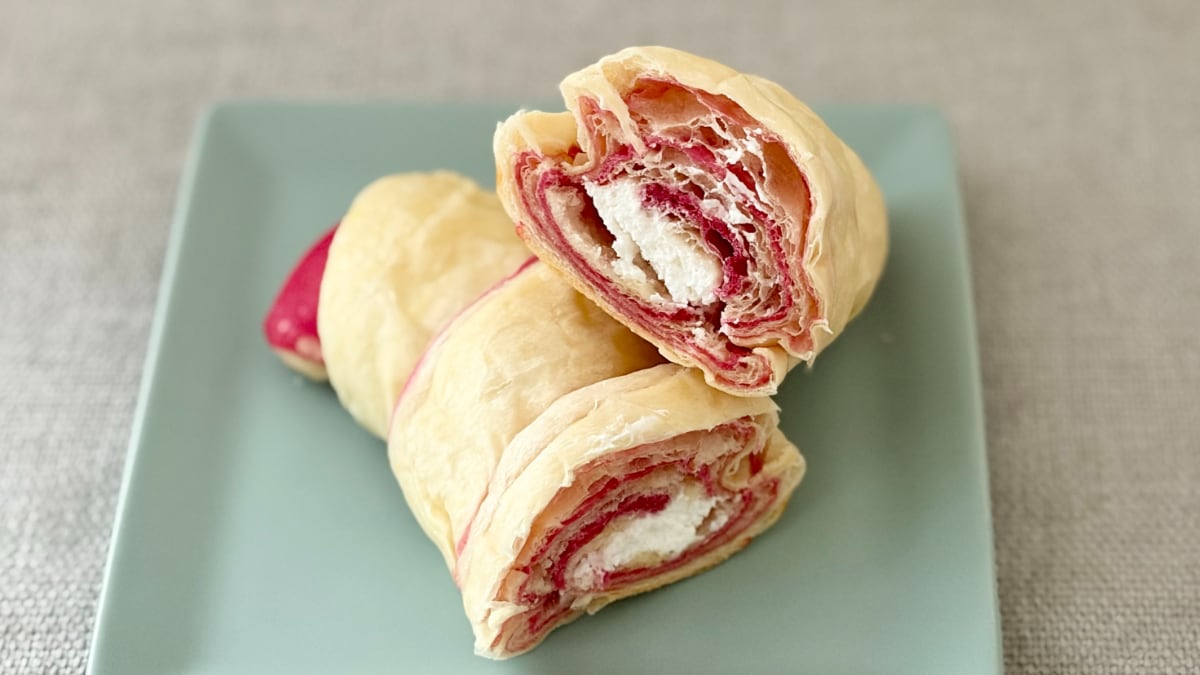 「色鮮やかで良き」【ファミマ】1都3県で限定発売の華やか新作パン