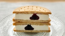 ブルーベリーの酸味にキュン！【ファミマ限定】あのチーズのアイスを実食