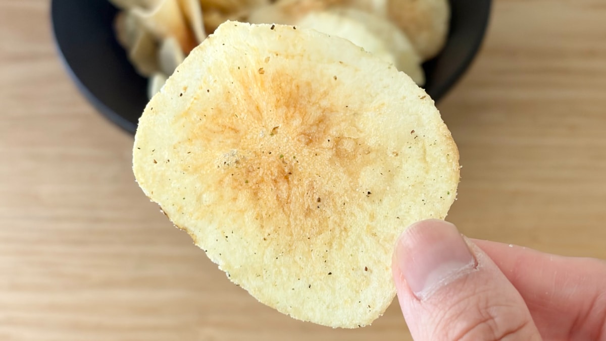大当たりの組み合わせ！【山芳製菓】のポテチが「うますぎてびびる」