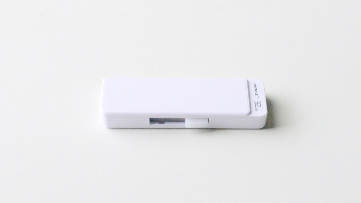 100均に「USBメモリ」は売ってる？ダイソー・セリア・キャンドゥを調査