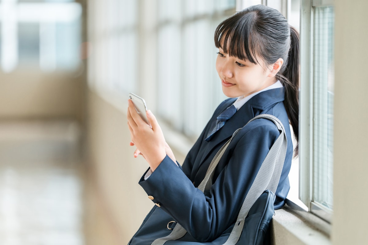 中学生のインスタの自己紹介をおしゃれ＆安全にするコツ！コピペで使えるテンプレ集も