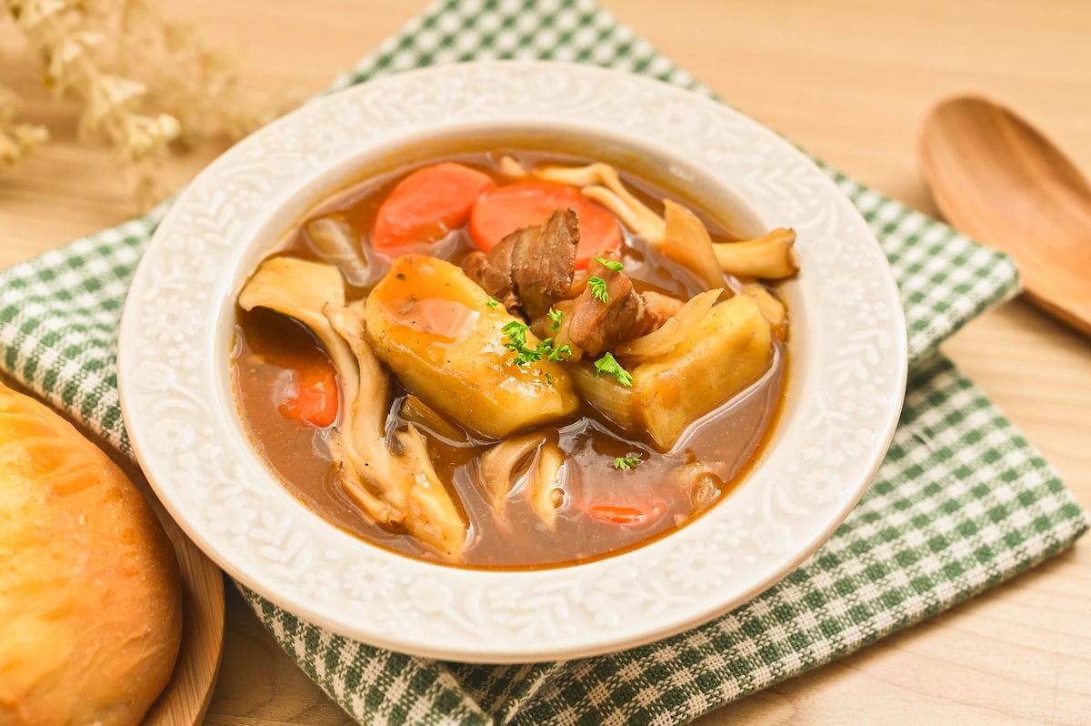 大豆とネバネバでお腹スッキリ野菜スープカレー！ゆず香る徳島の郷土料理かきまぜ＆材料2つのメインおかず
