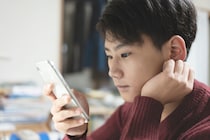 息子のスマホ制限突破・課金トラブル・受験期の変化……。「取り上げるより話し合い」50代ママの答え
