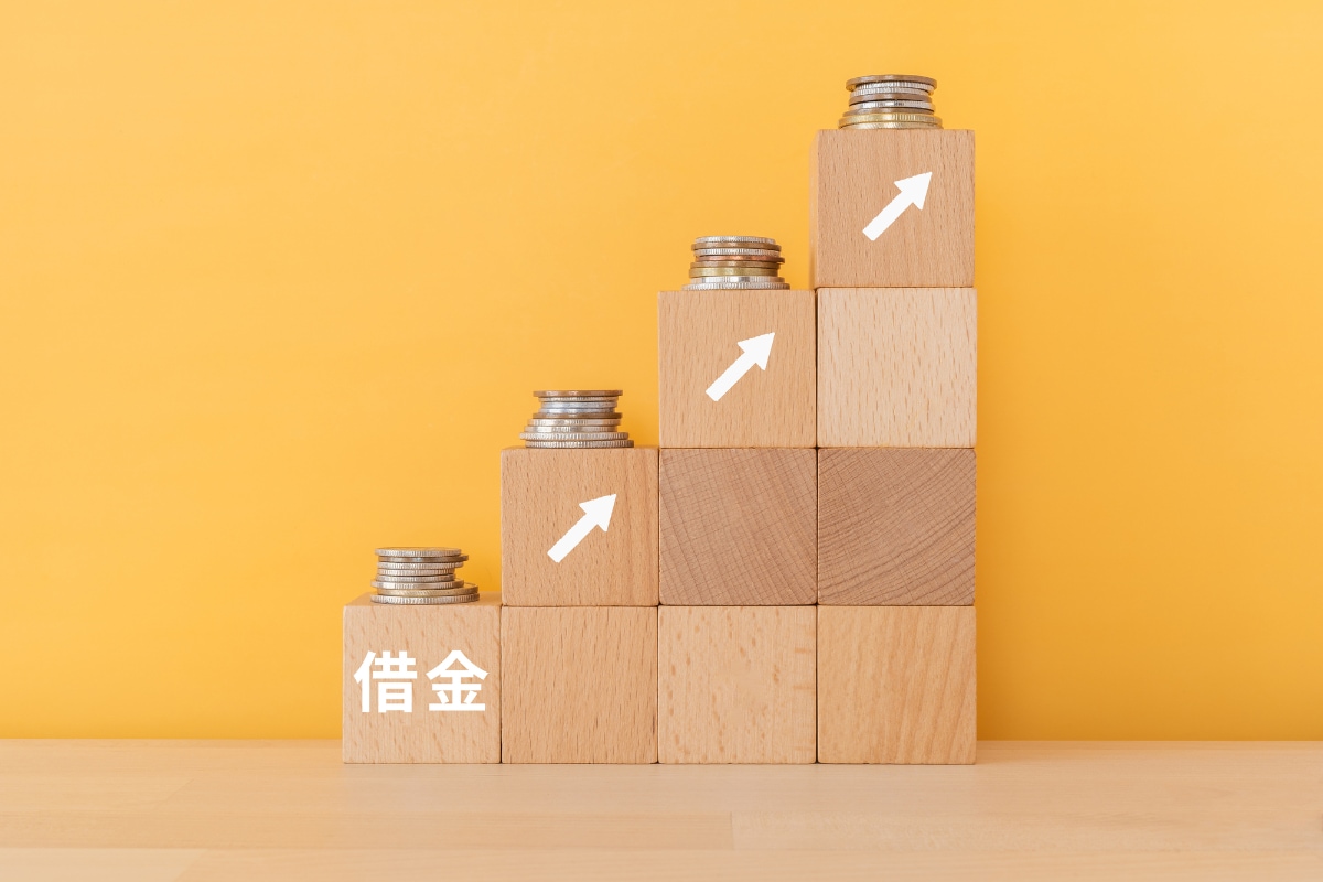 給与の受け取りのために必要、と言われたものは？年収200万・29歳女性が乗ってしまったSNSの「甘い話」