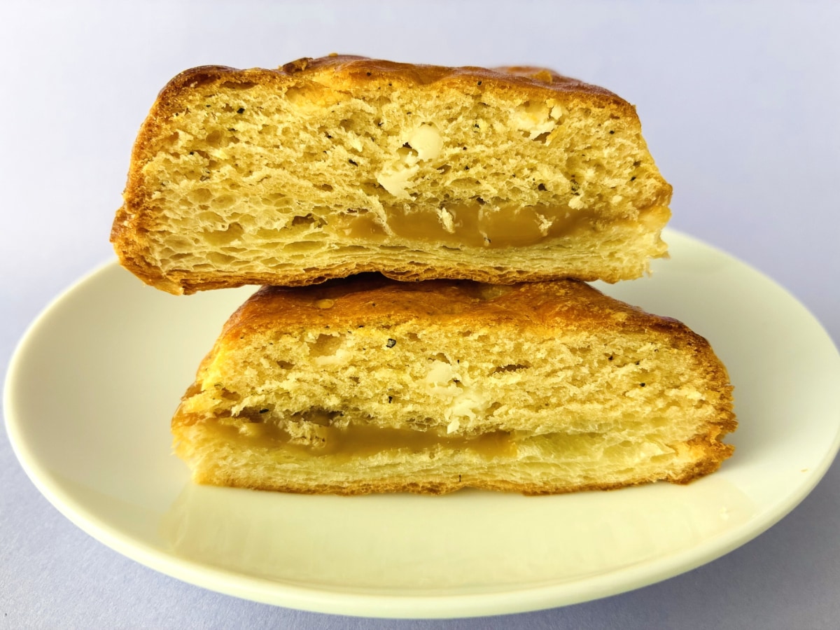生地の食感・クリームの味わいがGOOD！【ファミマ】「Afternoon Tea」監修のアールグレイの生スコーンクロワッサン