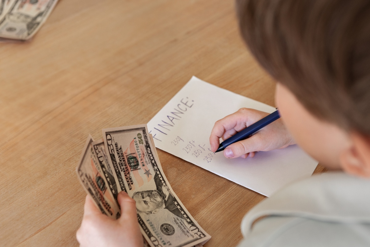 子どもの自立心を育てる「家事分担」と「お小遣い制」とは？アメリカの家庭に見習うべき、親の姿勢