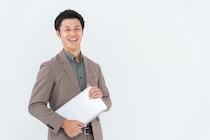 「制限より見える化」40代父の納得スマホ管理術。プロキシ調べ・週次PDCA・紛失位置情報…息子との試行錯誤
