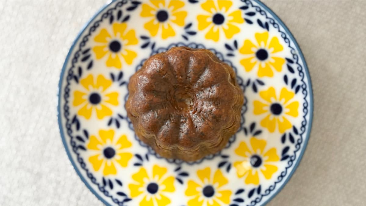 「紅茶味強め」「最高」【ファミマ】話題コラボのスイーツが上品＆美味