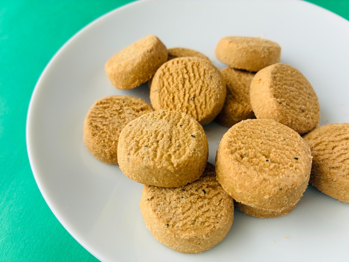 「すごく美味しい！」「買いだめしておこうかな！」【ファミマ】Afternoon Tea監修のしっとり食感クッキー