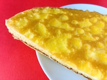 「三食これで生きていける！」「めっちゃウマい！」【ローソン】シュガークリームをサンドしたクレープケーキ