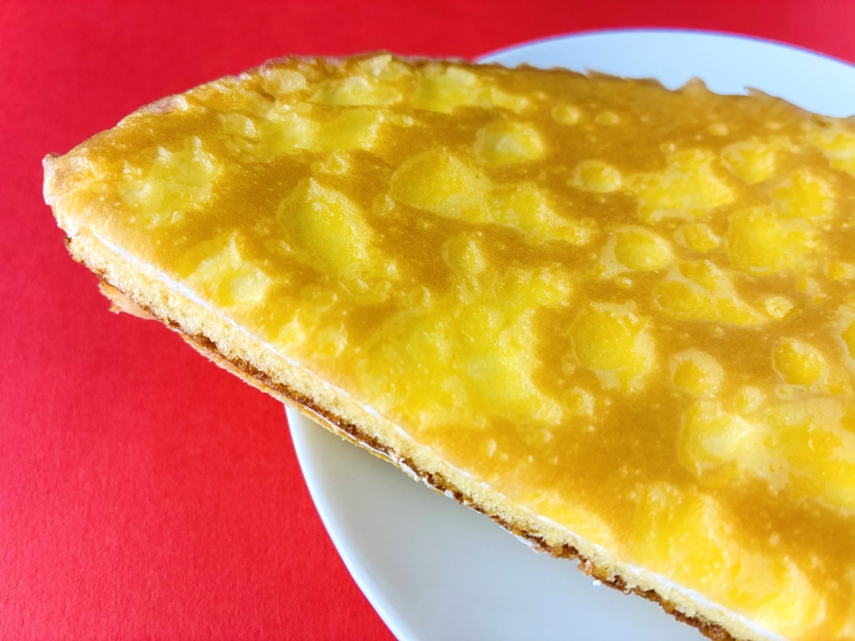 「三食これで生きていける！」「めっちゃウマい！」【ローソン】シュガークリームをサンドしたクレープケーキ