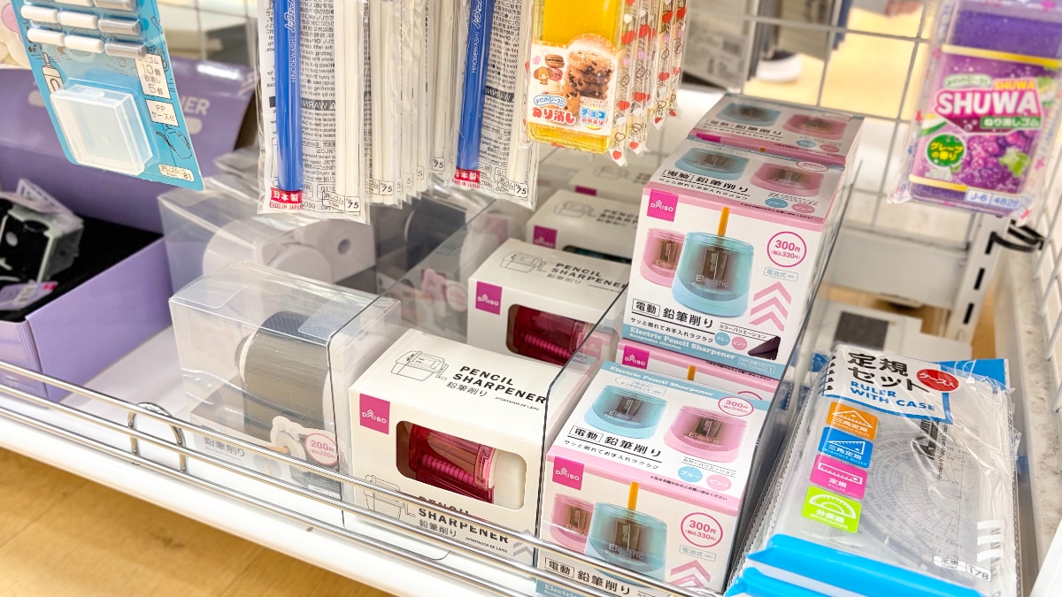 【ダイソー】鉛筆削りのおすすめ5商品を徹底レビュー！電動・手動それぞれの使い勝手は？
