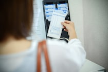 時短勤務の陰口を叩いた先輩への一言、仲直り後に消した「好き」、深夜3時に届いた元カレのLINE