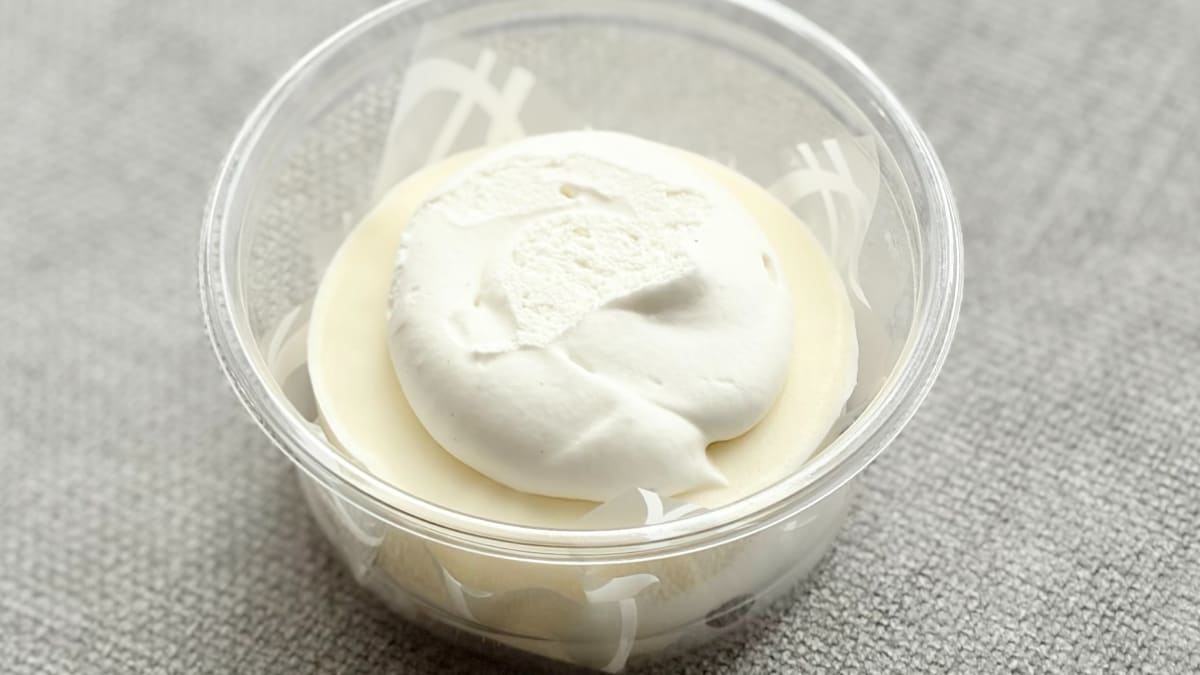 濃厚な味と食感の違いが贅沢【ローソン】“神”社員考案のスイーツって?