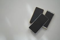 フィルタリングの抜け道を見つけた長男、携帯ばかりの長女……6児の母が語るスマホ管理のリアル。メリハリが鍵だった