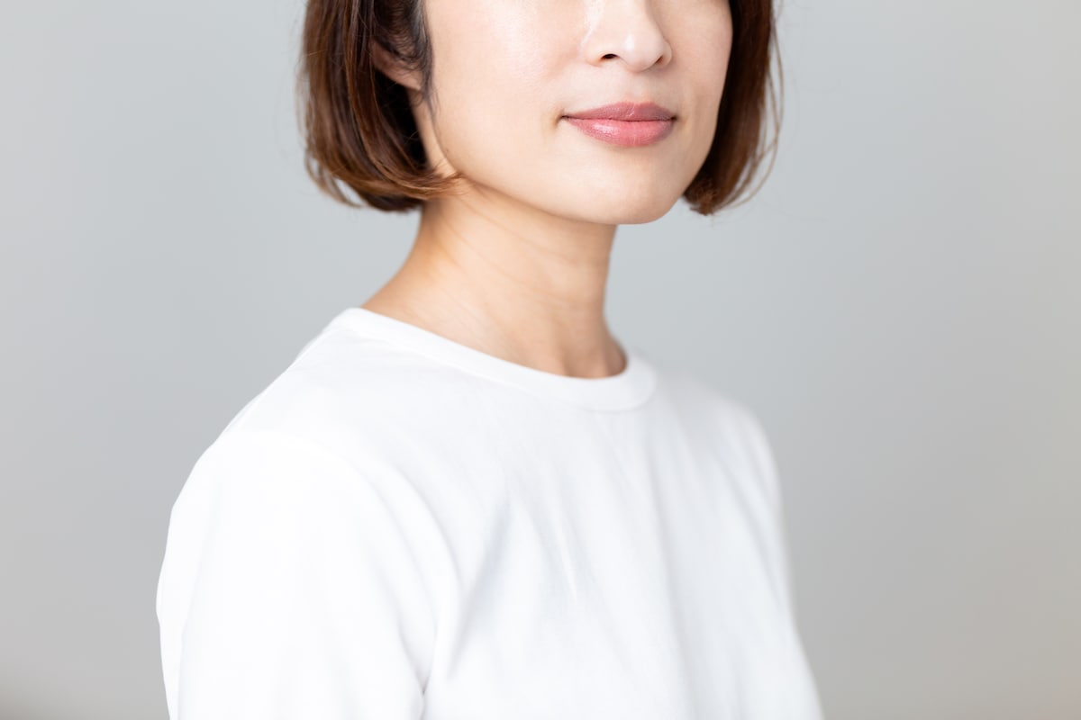 お嬢様生活からの急転直下!!祖父の急死が引き金で家庭崩壊……40歳女性が幼少期に体験した過酷なエピソード