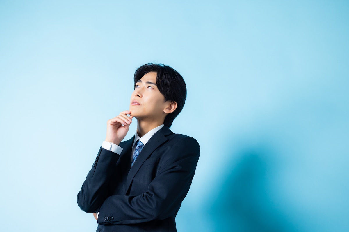 多額の借金!誰にも相談できない孤独!知人の投資話を断り切れなかった35歳男性のエピソード……。