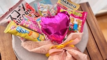 100均でお菓子ブーケを手作りしよう！ 写真映えする包み方やコツも紹介