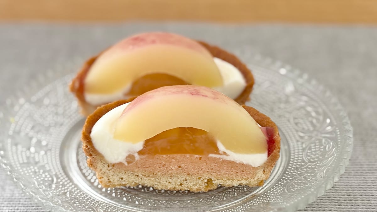 「ほぼケーキ屋」「企業努力過ぎる…」【ローソン】の桃スイーツが大好評